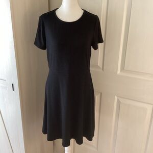 GAP Black Midi Dress Sz M | Short Sleeve Fit & Flare Casual Dress